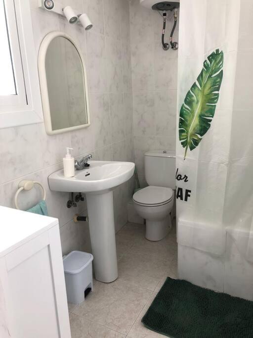 Apartamento Sol Y Luna Алмерия Екстериор снимка