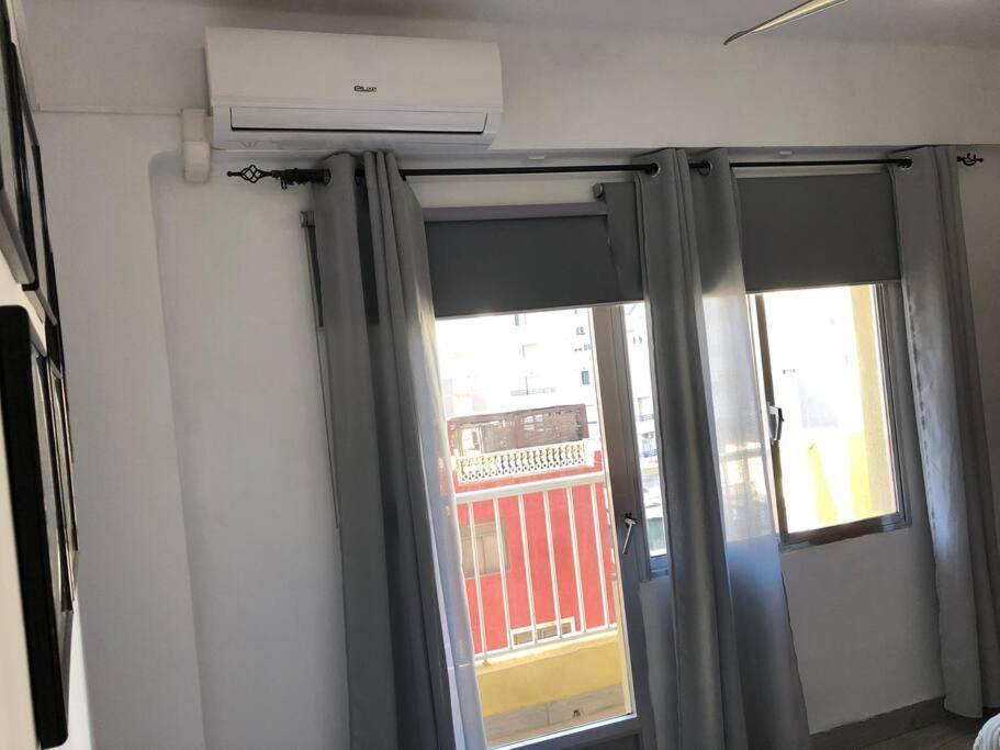 Apartamento Sol Y Luna Алмерия Екстериор снимка