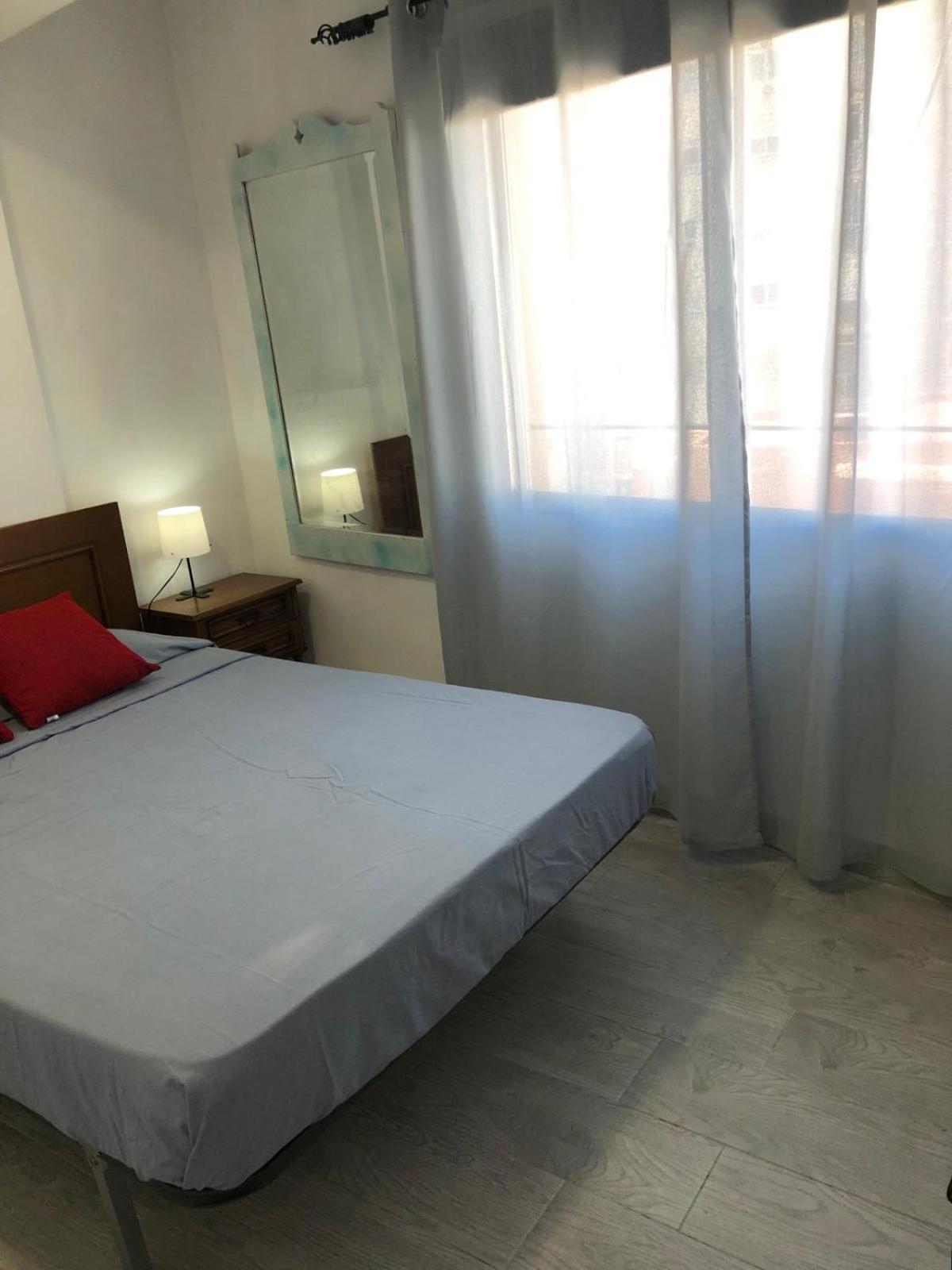Apartamento Sol Y Luna Алмерия Екстериор снимка